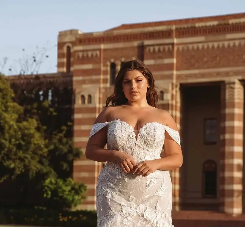 Essense of Australia Plus Size Trunk Show